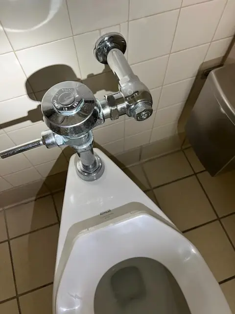 Fixture installation and repair for Garbage Disposal in Lockbourne